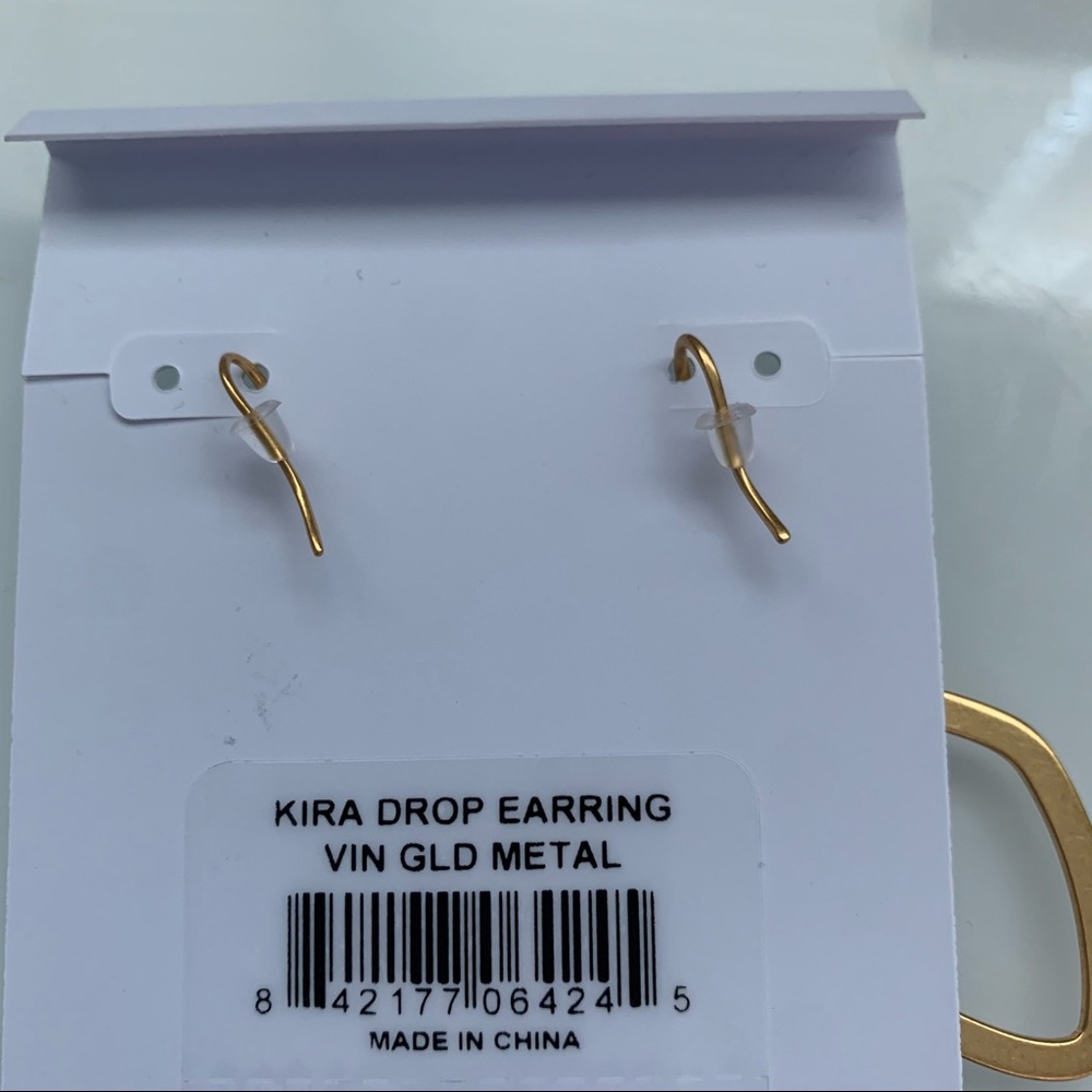 NWT Kendra Scott Kira Feather Weight Vintage Gold Metal Earrings - Picture 5 of 6
